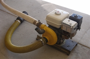 Picture of 5 Hp Honda & P180 pump SOLD